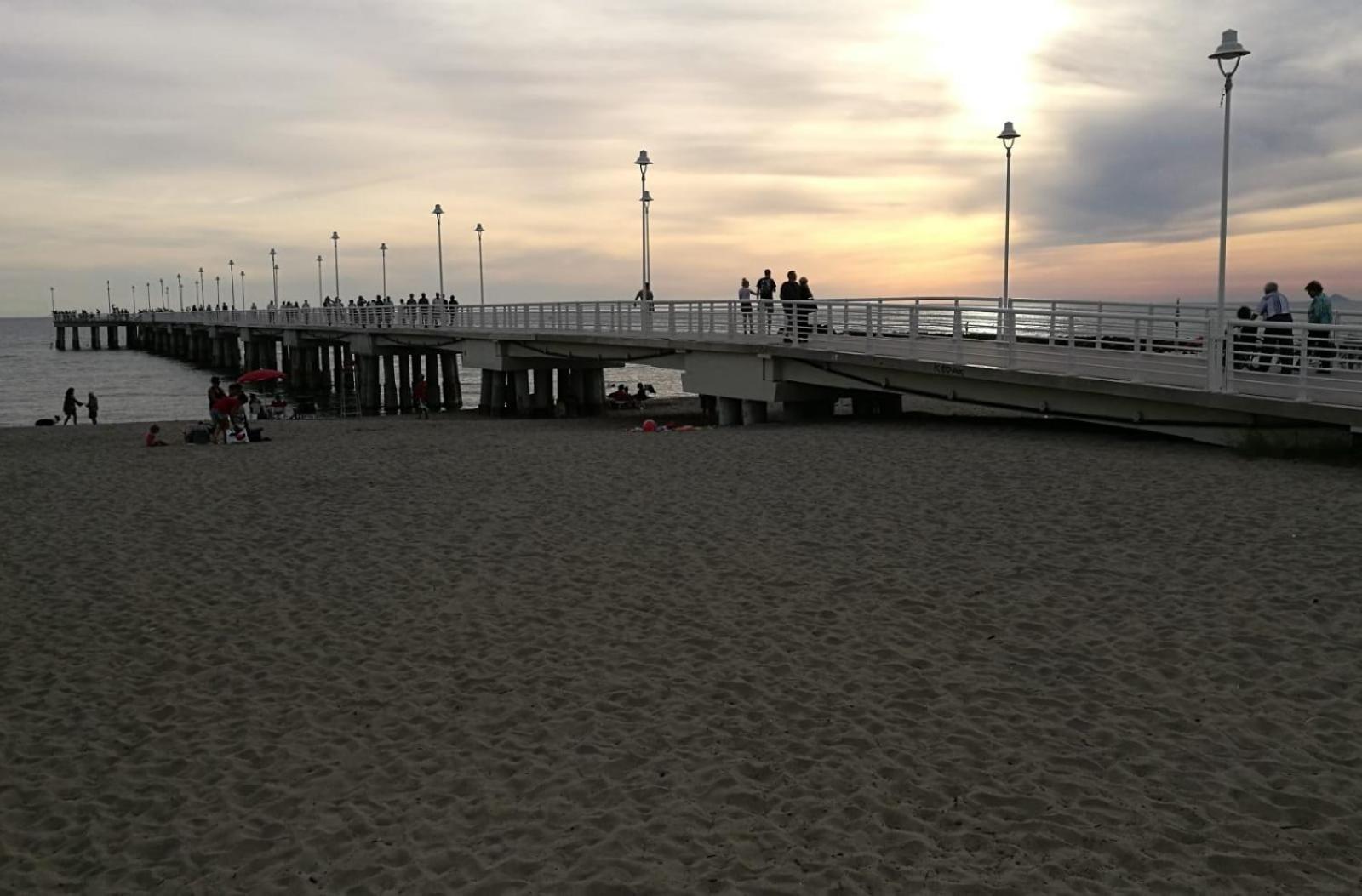 Appartamento Casa Luce Marina di Massa Esterno foto