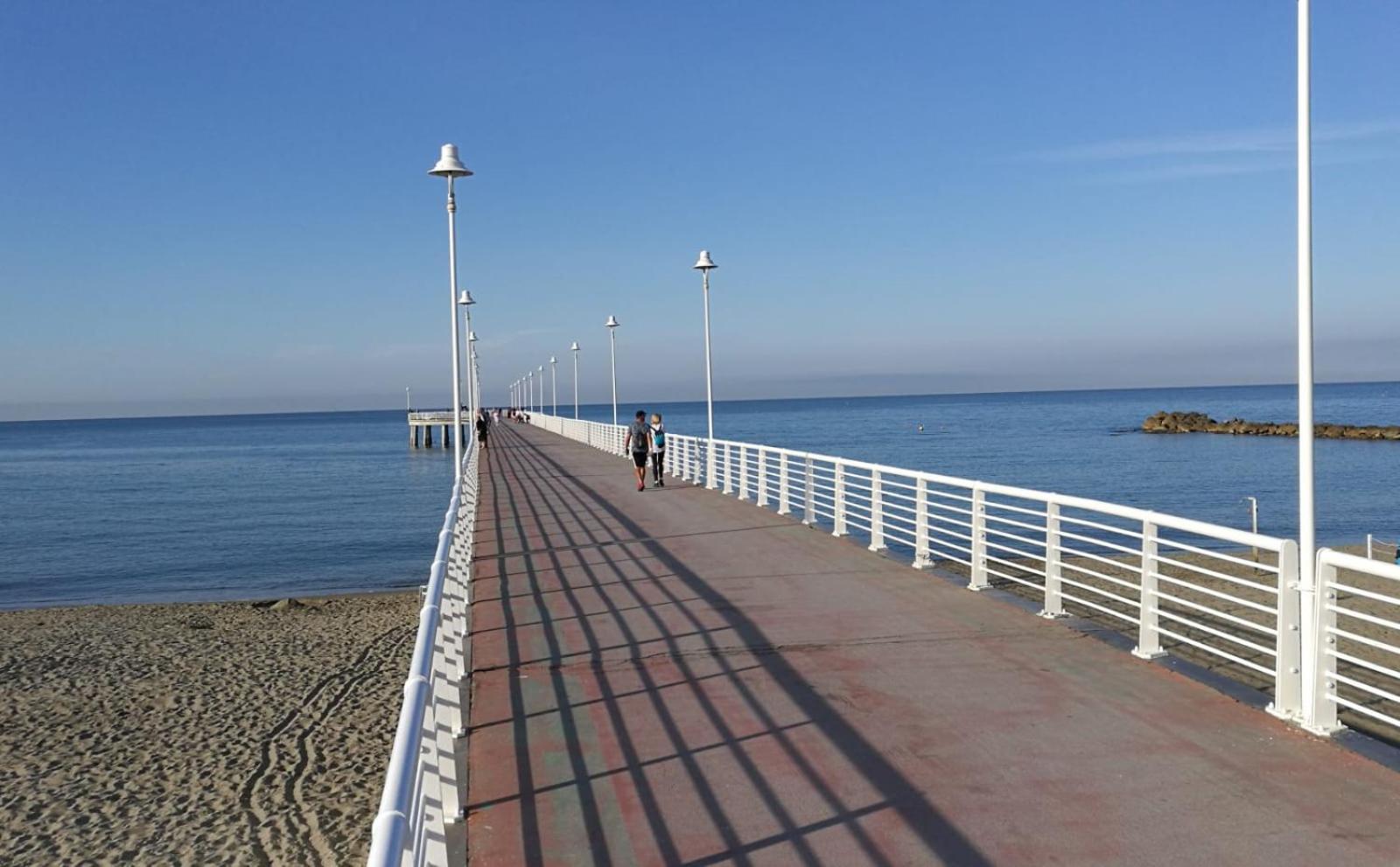 Appartamento Casa Luce Marina di Massa Esterno foto