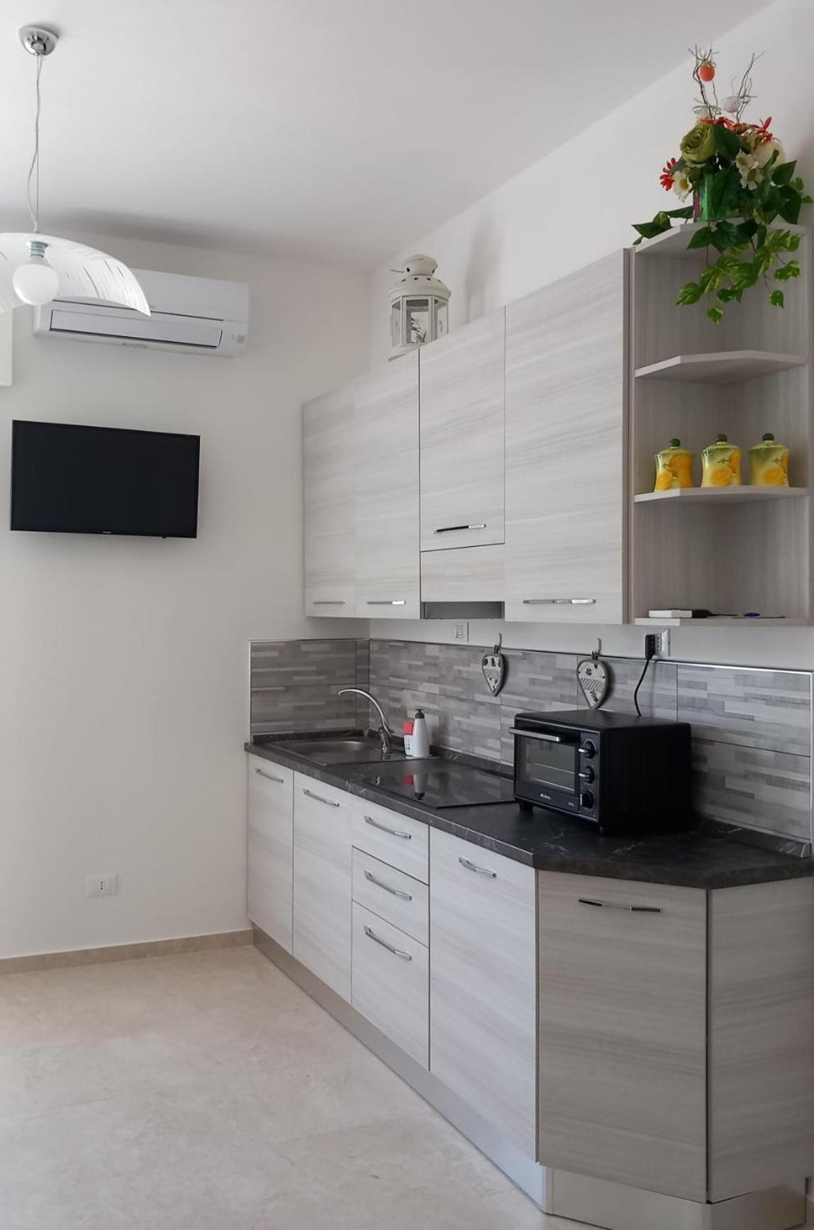 Appartamento Casa Luce Marina di Massa Esterno foto